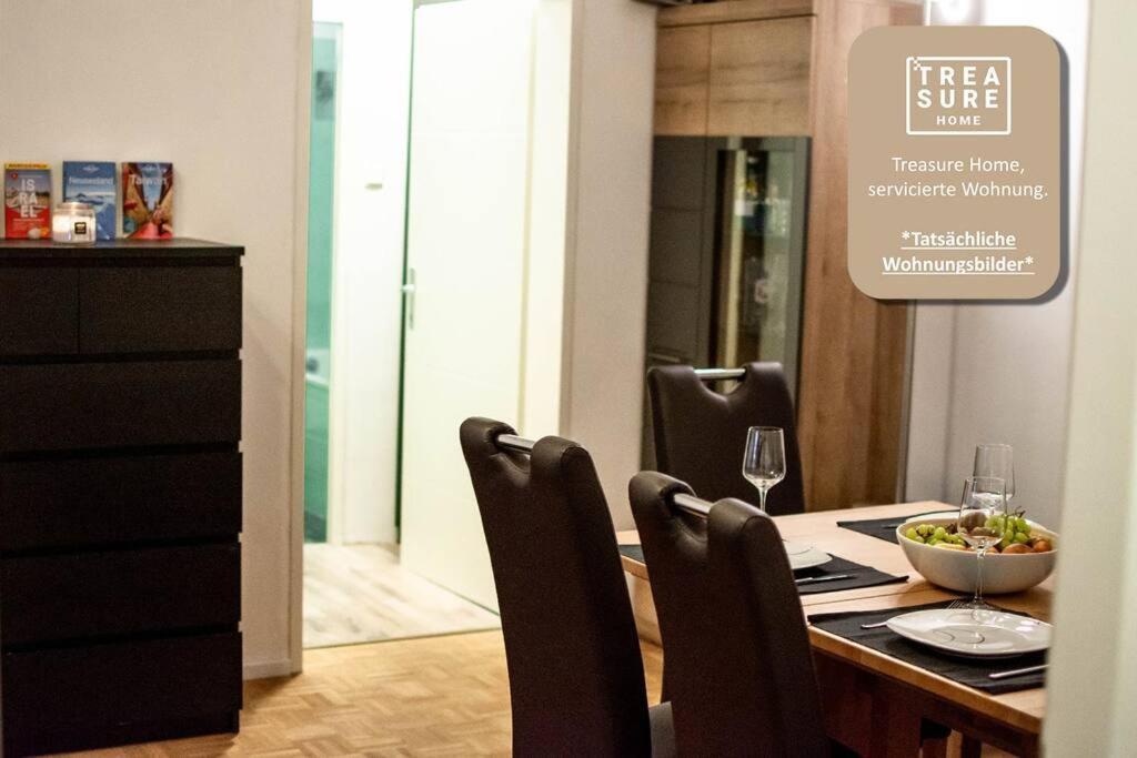 Default Millenium Apartment Wina Bagian luar foto